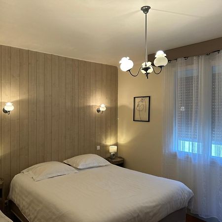 Yevres-le-Petit Le Jardin D'Odetteヴィラ エクステリア 写真
